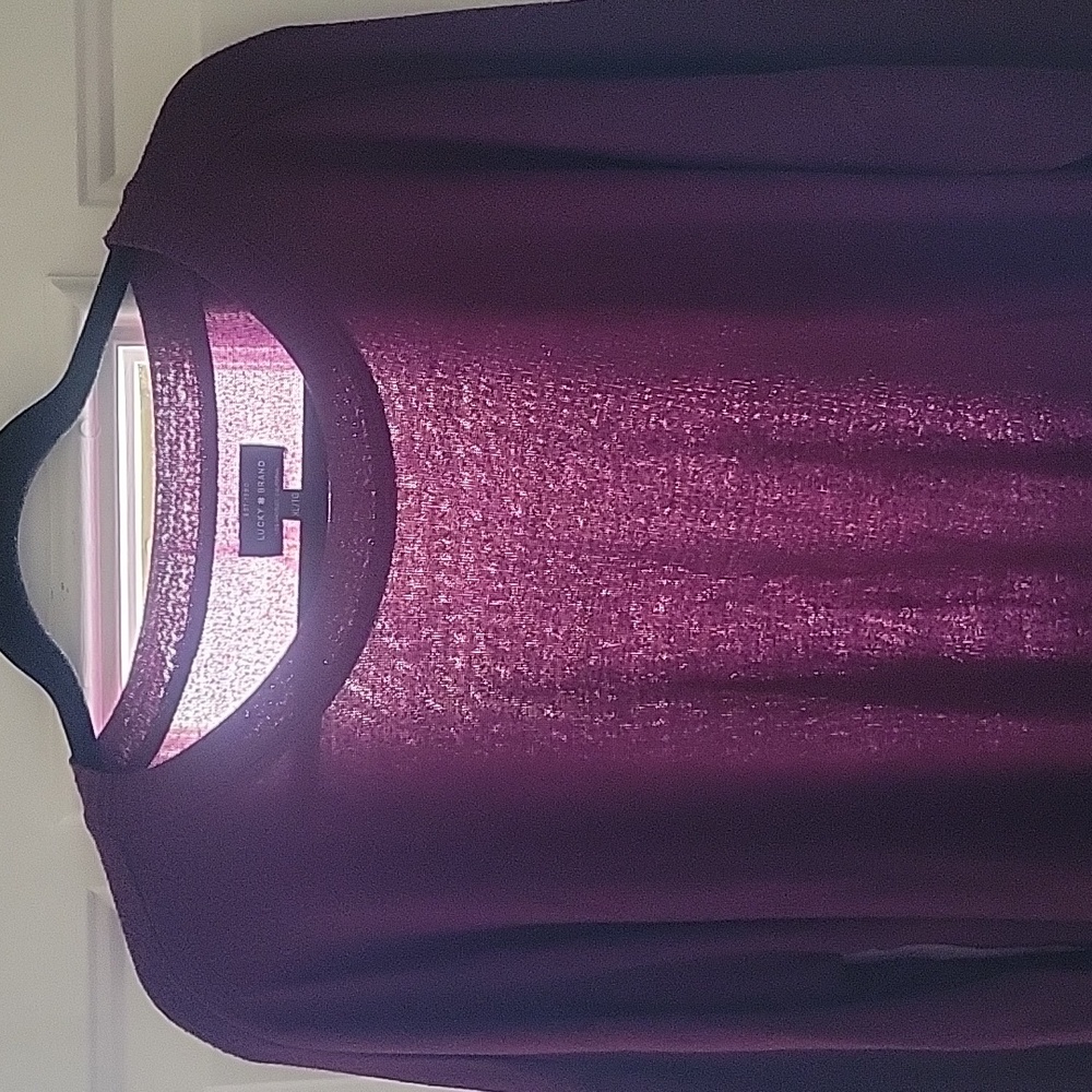 XL Lucky Brand Burgandy light weight sweater